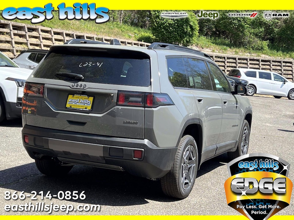 New 2026 Jeep Cherokee Laredo Sport Utility