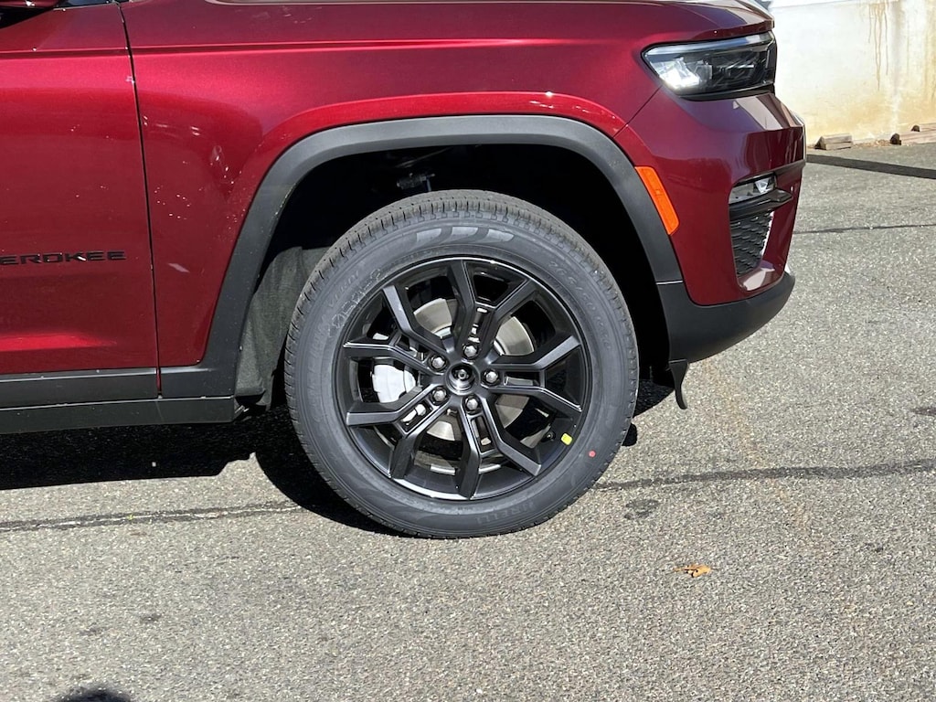 New 2025 Jeep Grand Cherokee LIMITED 4X4 Sport Utility
