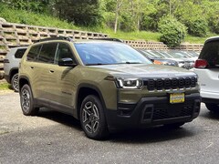 2026 Jeep Cherokee Laredo Sport Utility