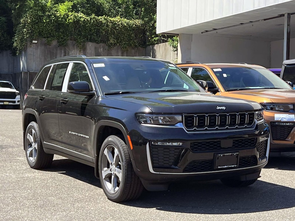 New 2026 Jeep Grand Cherokee Limited Sport Utility
