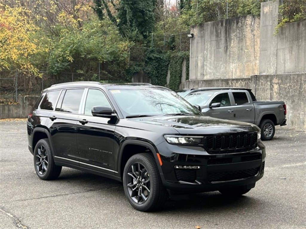 New 2025 Jeep Grand Cherokee L LIMITED 4X4 Sport Utility