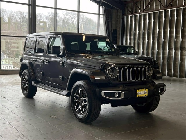 2026 Jeep Wrangler 4-Door Sahara's photo