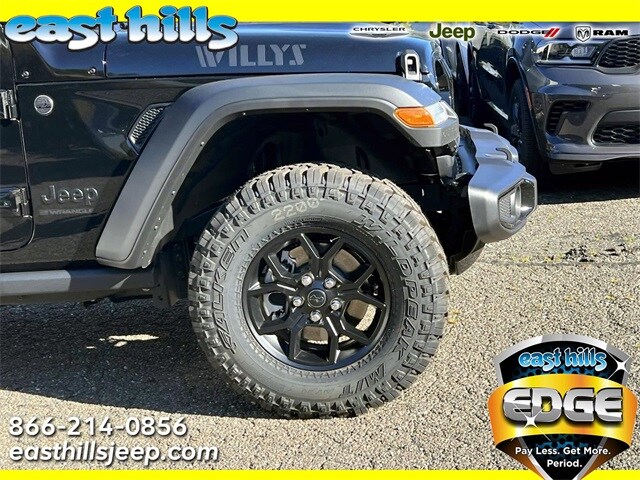 2025 Jeep Wrangler Willys photo 2