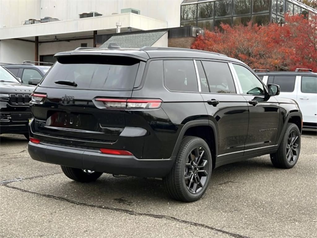New 2025 Jeep Grand Cherokee L LIMITED 4X4 Sport Utility