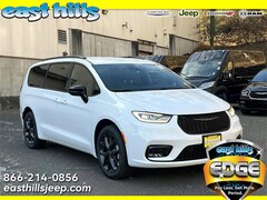 2026 Chrysler Pacifica Select Passenger Van