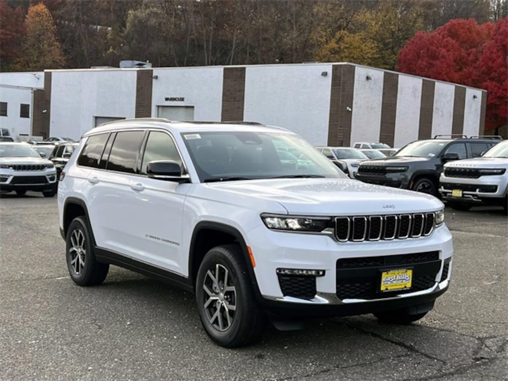 New 2025 Jeep Grand Cherokee L LIMITED 4X4 Sport Utility