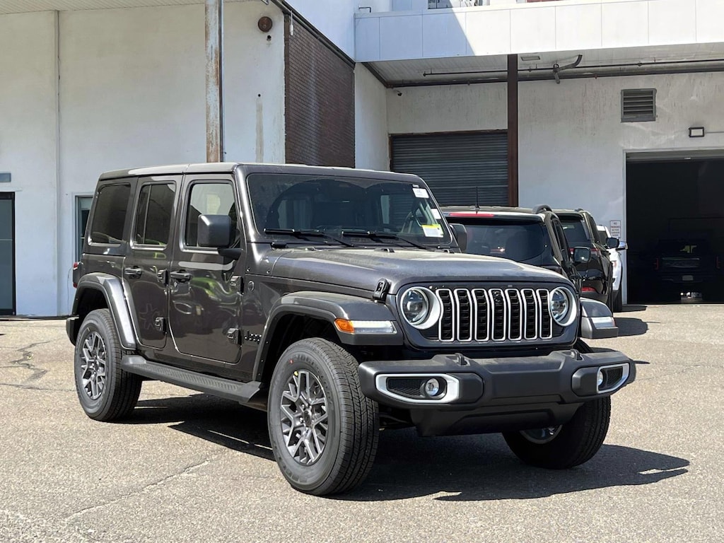 New 2026 Jeep Wrangler 4-DOOR SAHARA Sport Utility