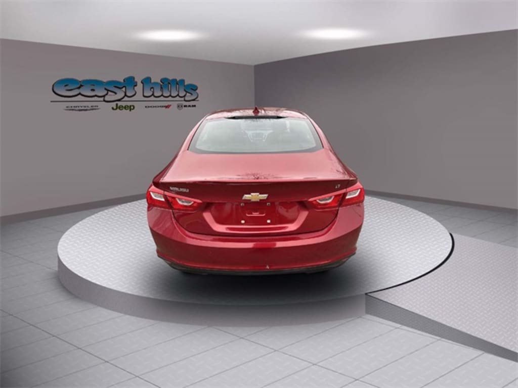 Used 2018 Chevrolet Malibu LT Sedan