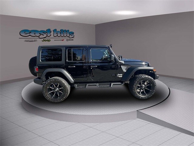 2019 Jeep Wrangler Unlimited Sport S photo 2