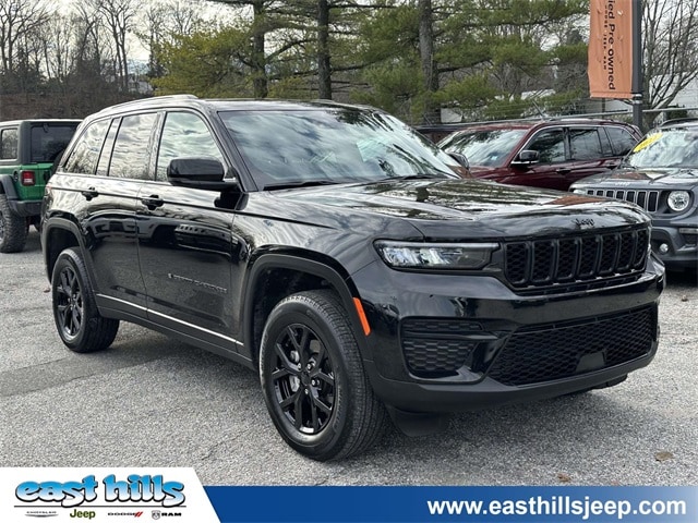 2024 Jeep Grand Cherokee Altitude's photo