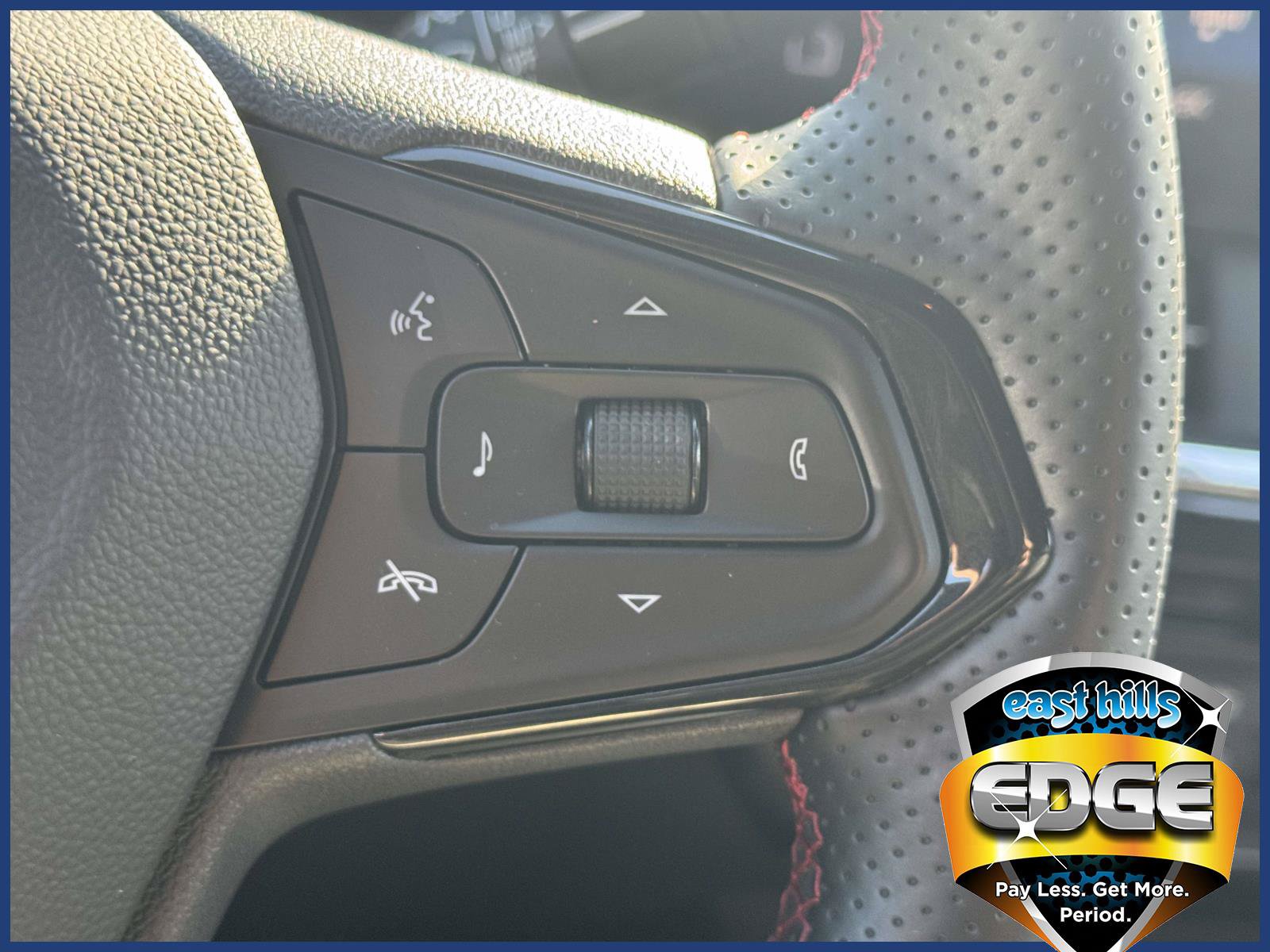2024 Chevrolet Trax RS - Photo 19