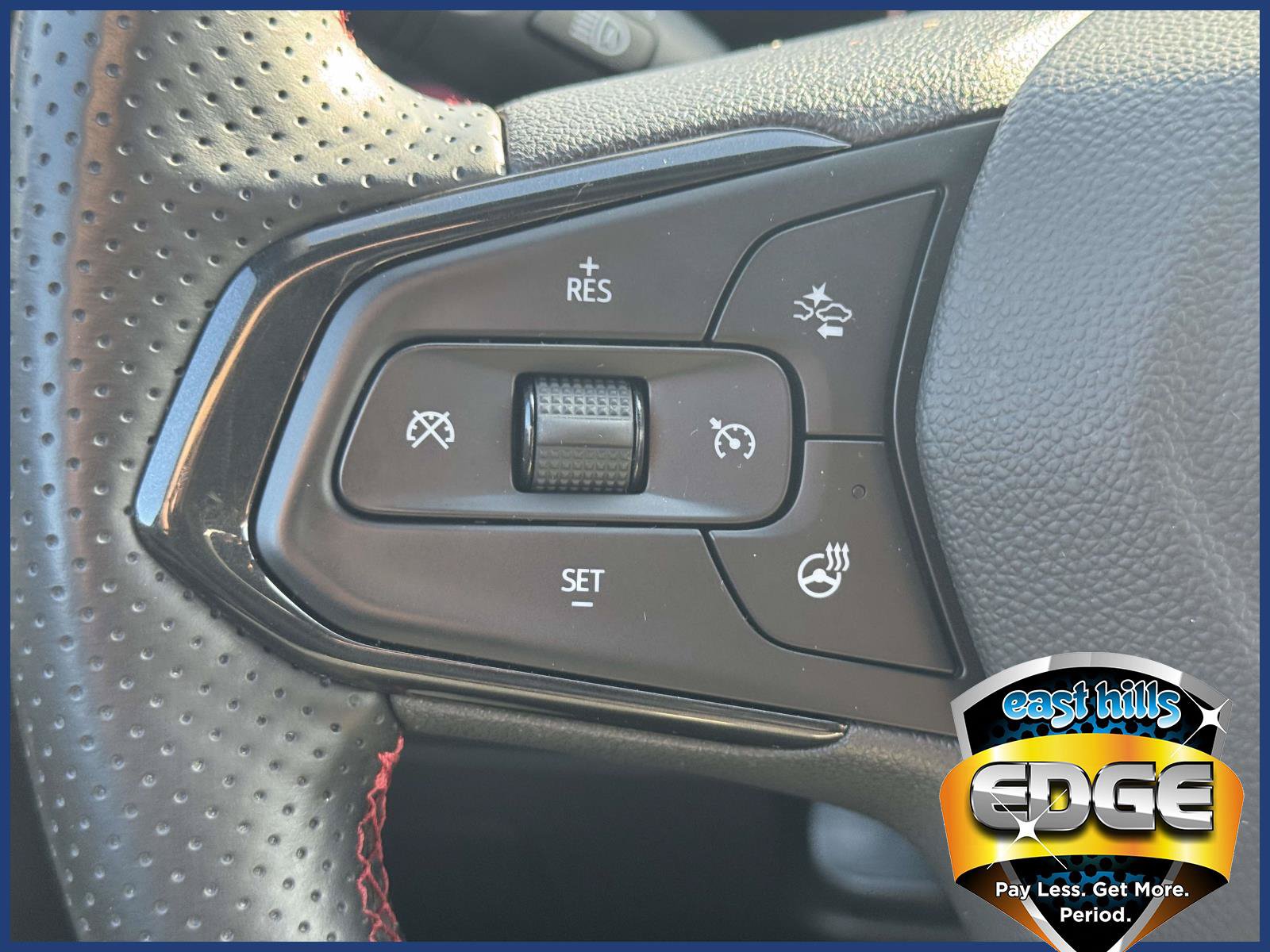 2024 Chevrolet Trax RS - Photo 18