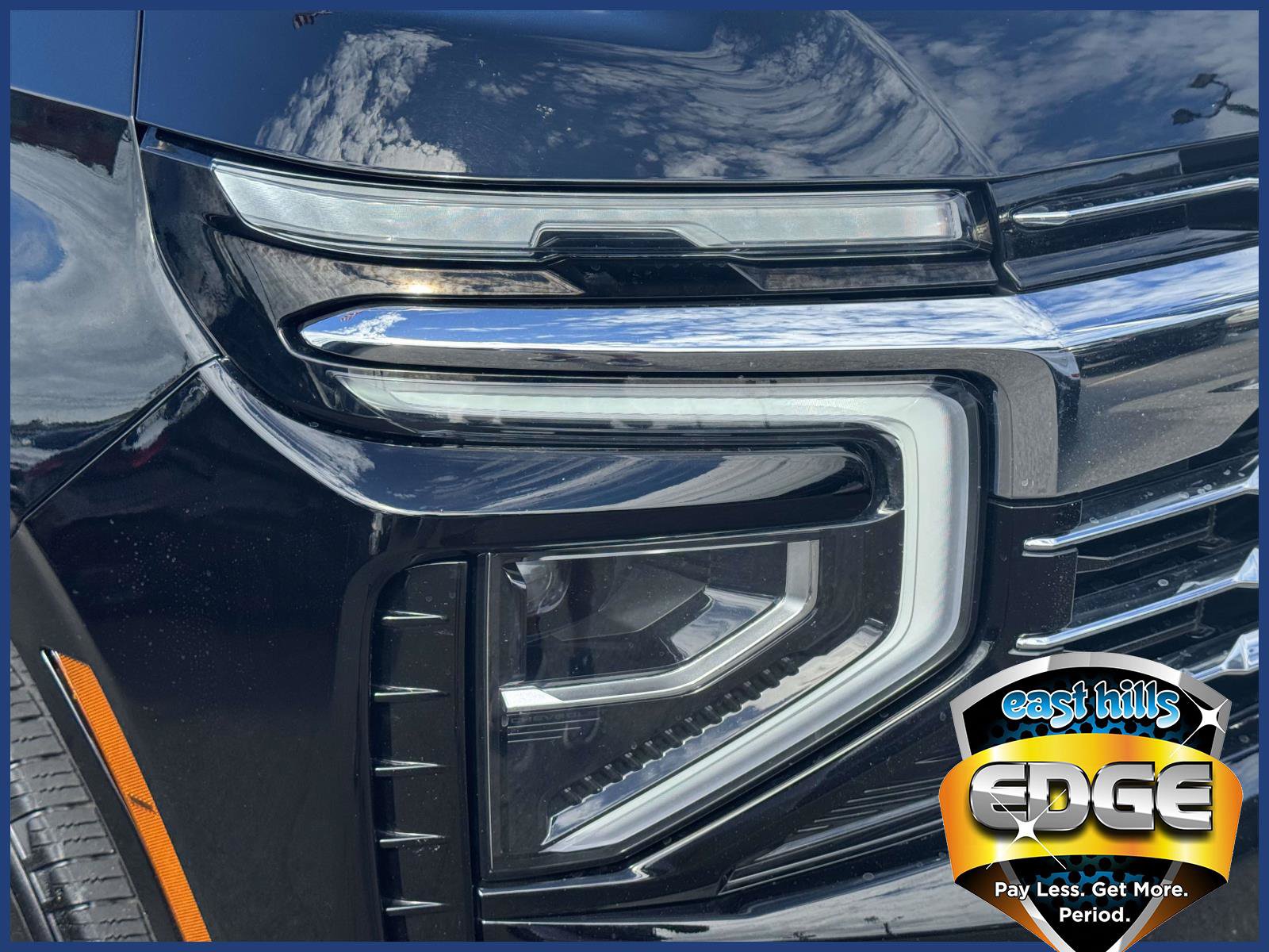 2025 Chevrolet Suburban LT - Photo 9