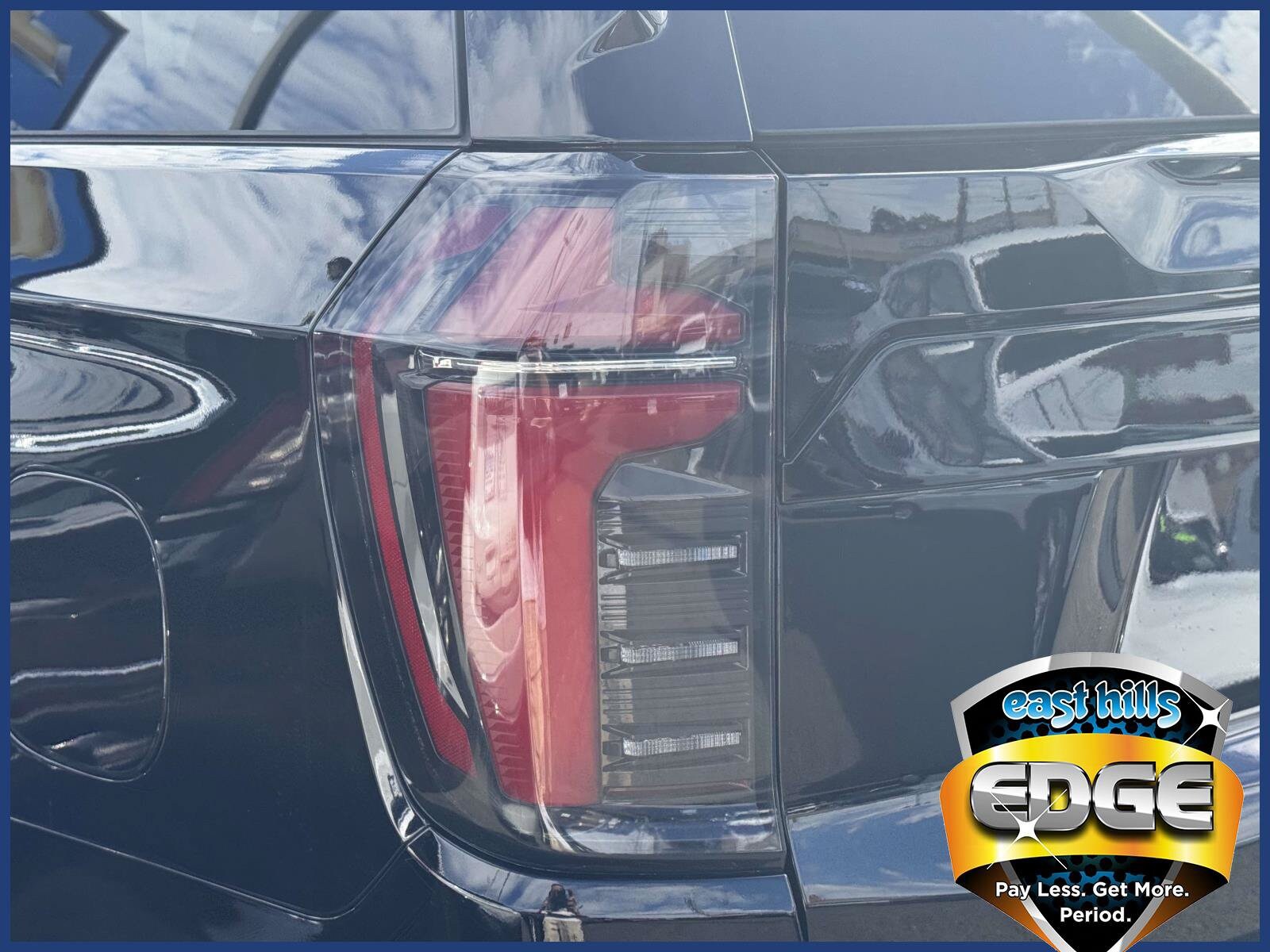 2025 Chevrolet Suburban LT - Photo 10