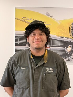 Staff member Harold Francisco from ID_43608c