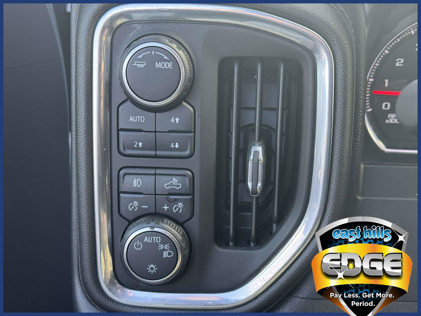2021 Chevrolet Silverado 1500 RST - Photo 19