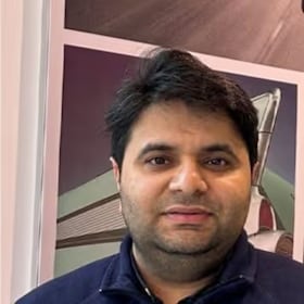 Staff member Gary Sharma from ID_c8cef0