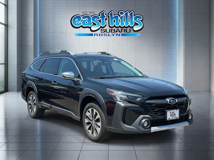 2023 Subaru Outback Touring SUV