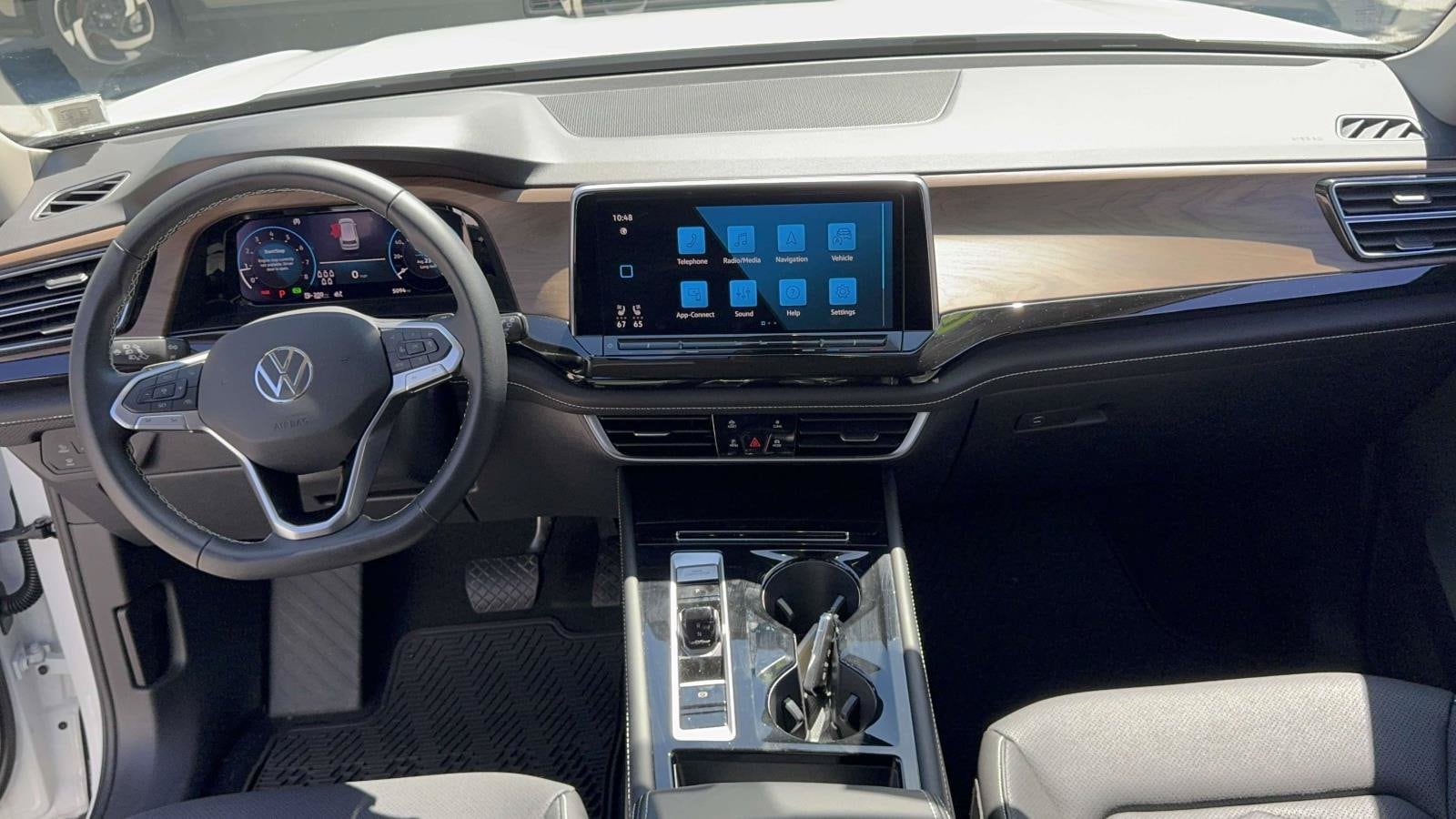 2026 Volkswagen Atlas SE w/Tech - Photo 11