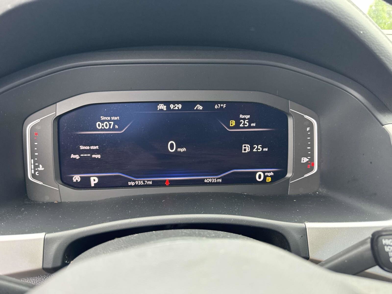 2022 Volkswagen Atlas SE w/Tech - Photo 23