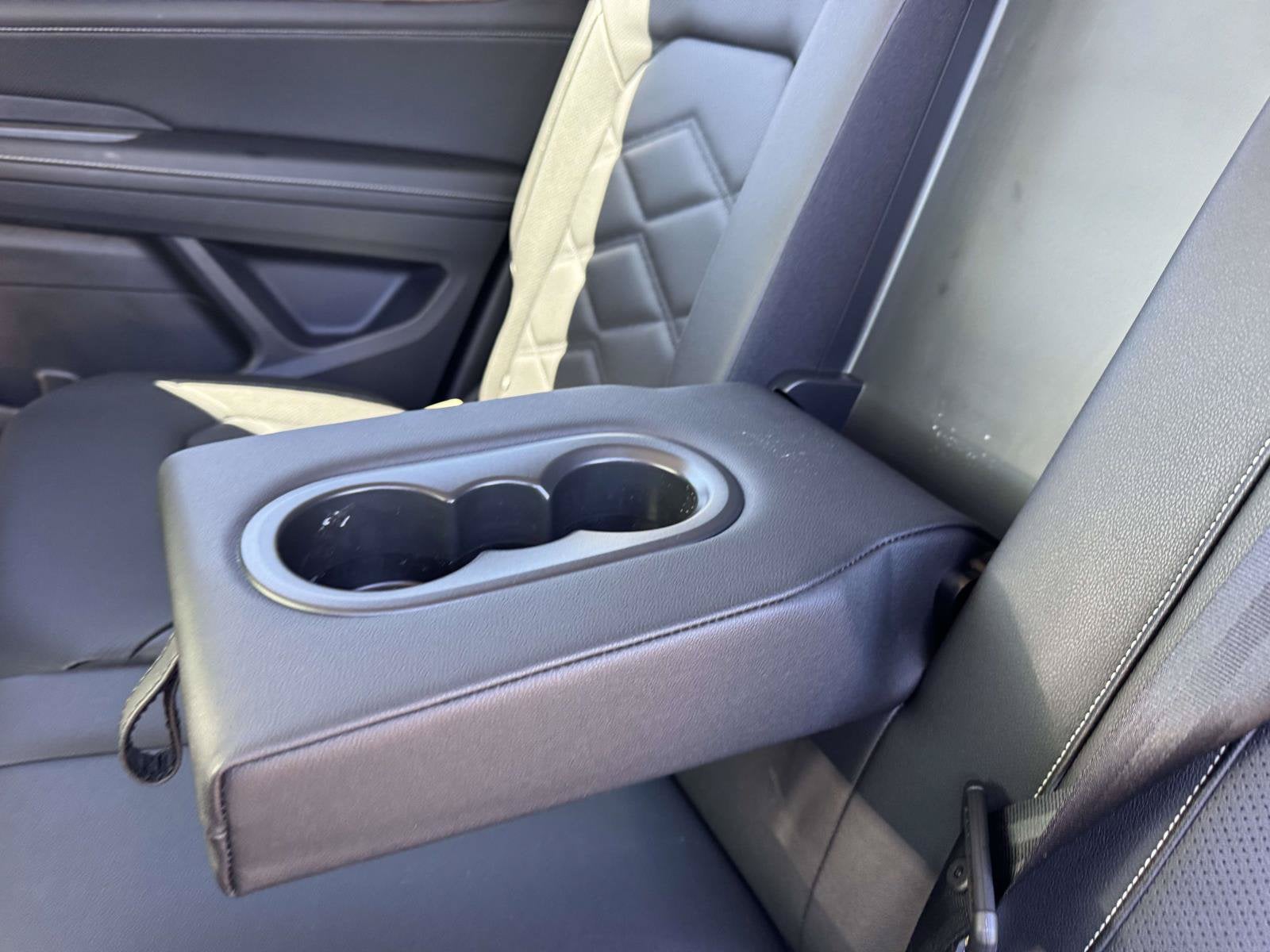 2026 Volkswagen Atlas SE w/Tech - Photo 20
