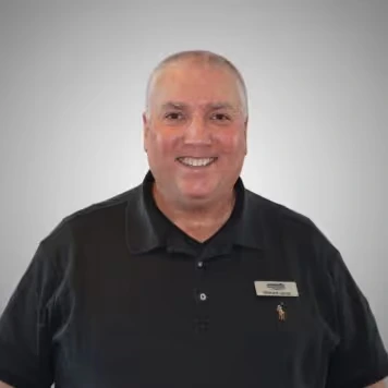 Staff member Richard Lamar from ID_c1445e