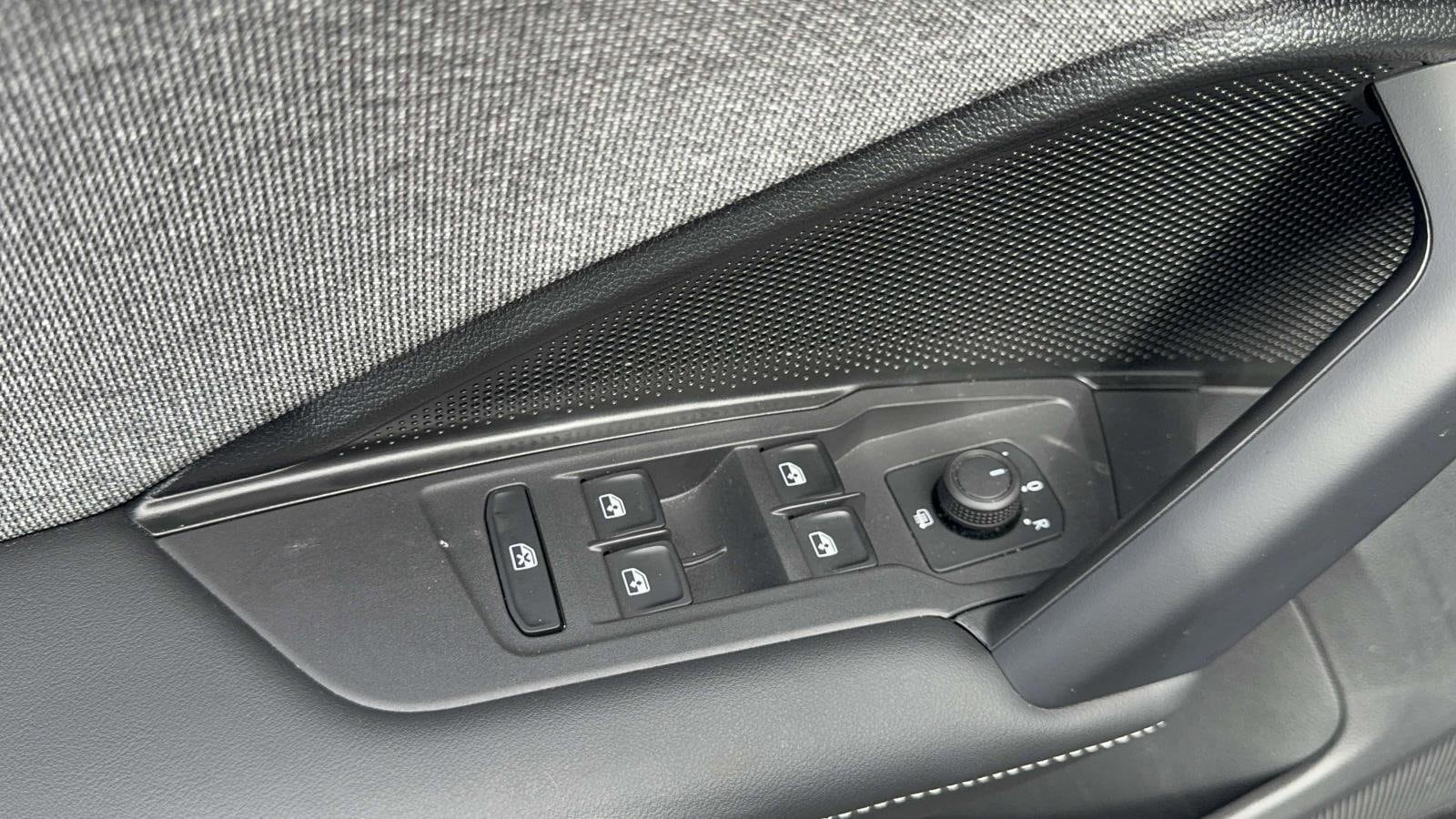2026 Volkswagen Tiguan S - Photo 18