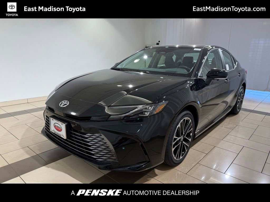 2026 Toyota Camry XLE's photo