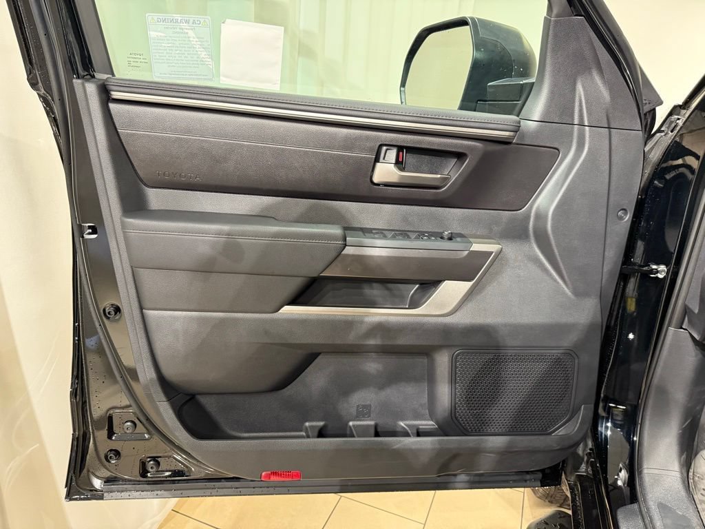 2026 Toyota Tundra SR5 - Photo 13