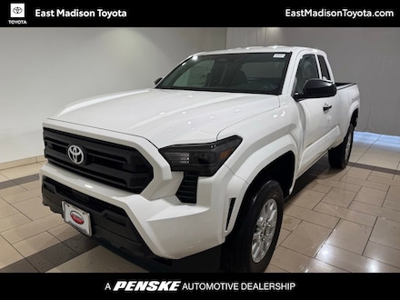 2025 Toyota Tacoma SR 4X2 XTRACAB