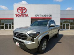 2026 Toyota Tacoma SR5 4X2 XTRACAB