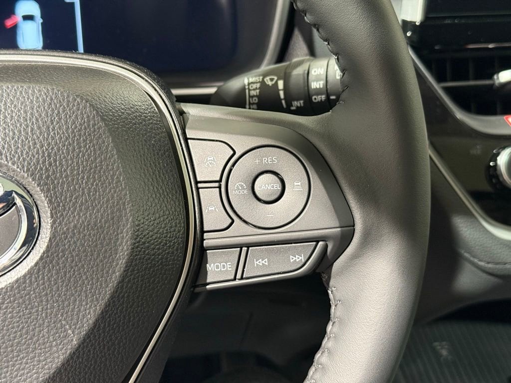 2026 Toyota Corolla Cross XLE - Photo 26