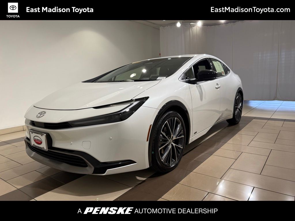 2025 Toyota Prius Hatchback 
