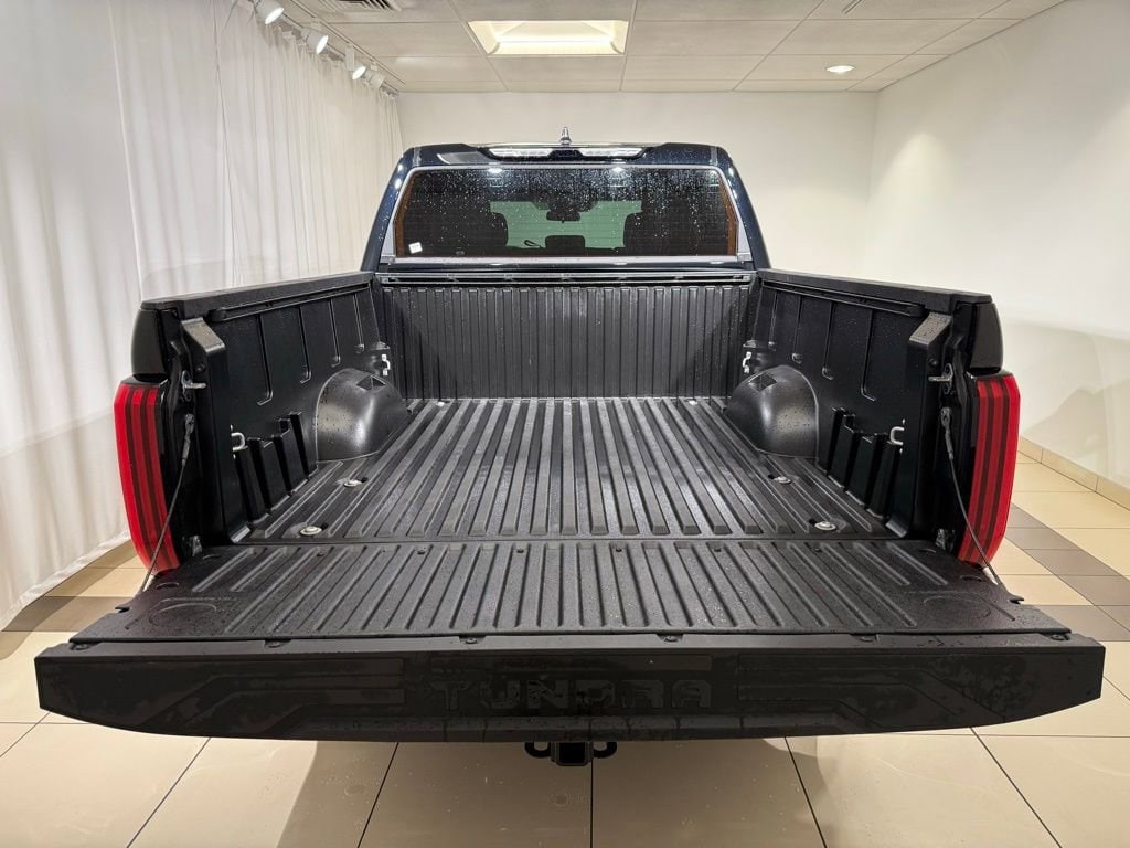 2026 Toyota Tundra SR5 - Photo 10