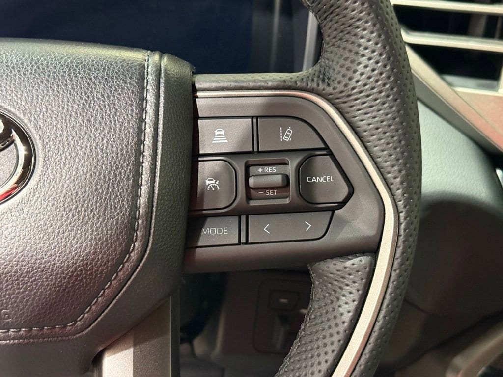 2026 Toyota Tundra Limited - Photo 23