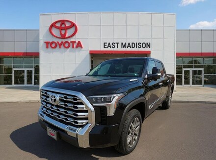 2026 Toyota Tundra i-FORCE MAX 1794 Edition 1794 CREWMAX 5.5