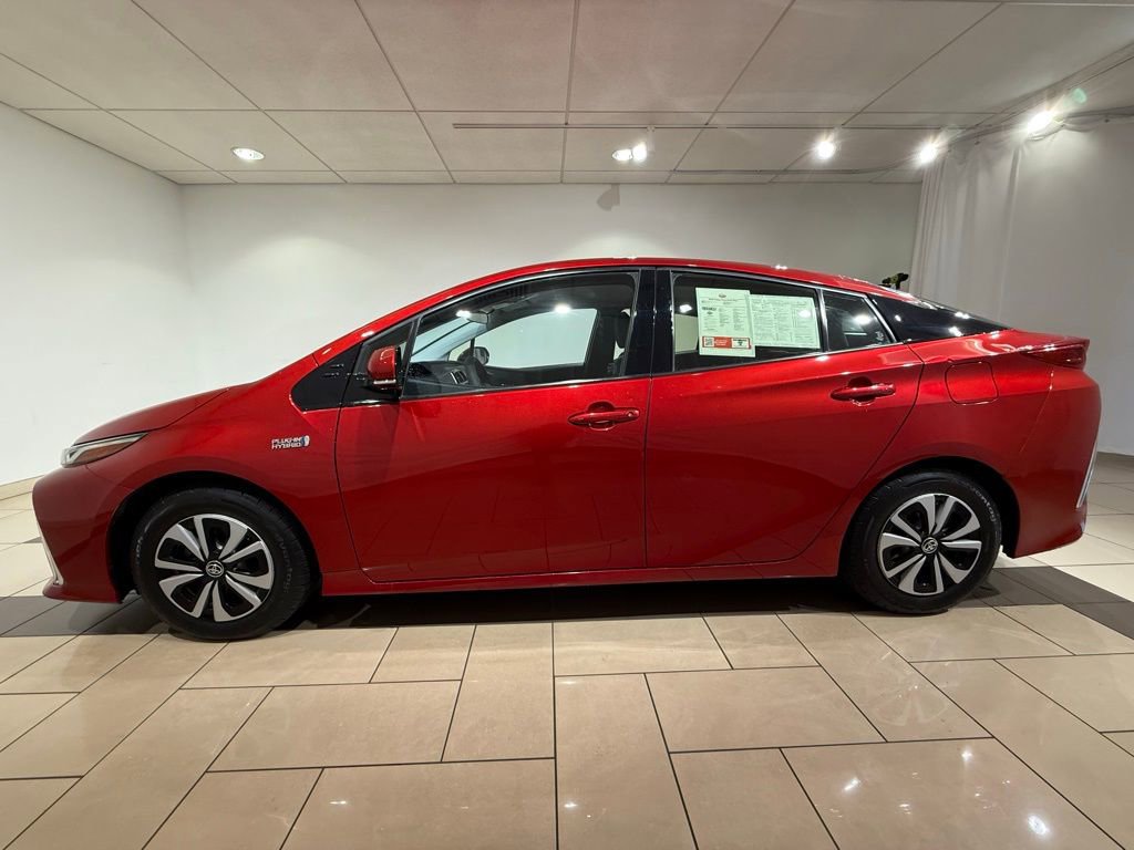 Used 2018 Toyota Prius Prime Plus with VIN JTDKARFP3J3069179 for sale in Madison, WI