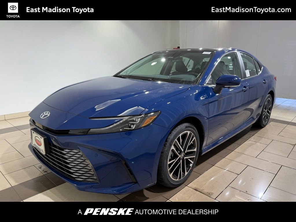 2026 Toyota Camry XLE's photo