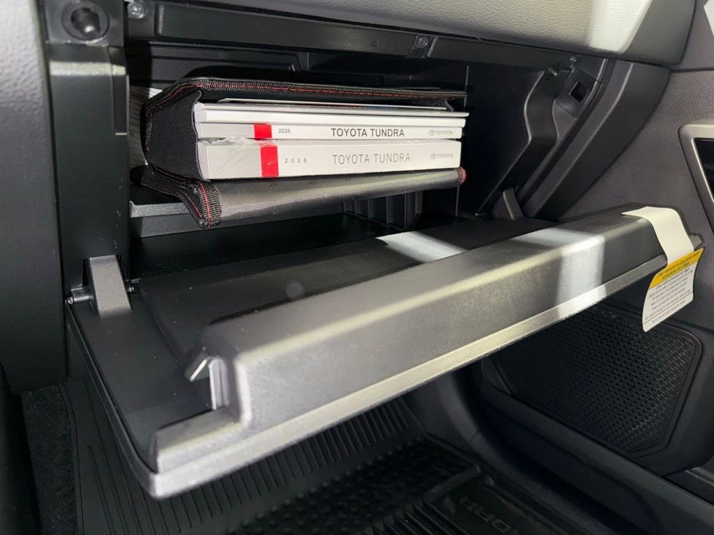 2026 Toyota Tundra Limited - Photo 28