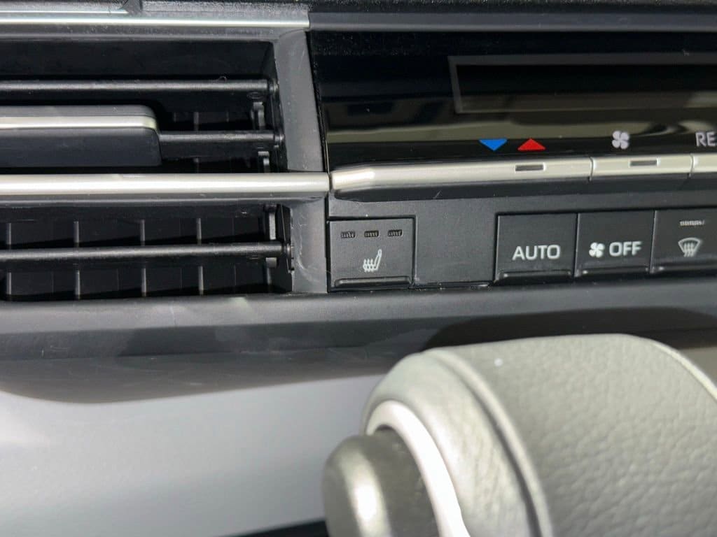 2025 Toyota Sienna XLE - Photo 31