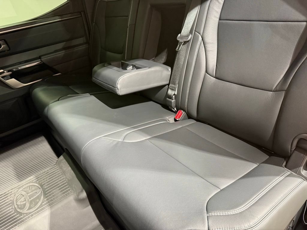 2026 Toyota Tundra Limited - Photo 18