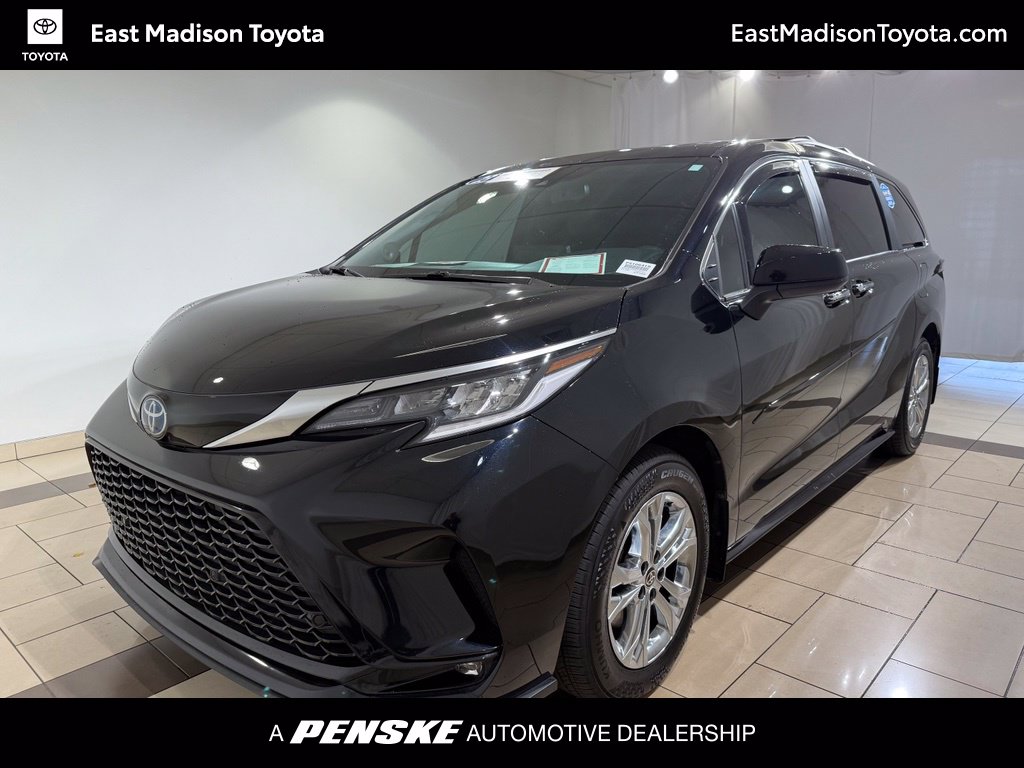 2023 Toyota Sienna Minivan/Van 