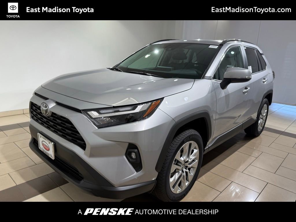 2025 Toyota RAV4 XLE Premium's photo