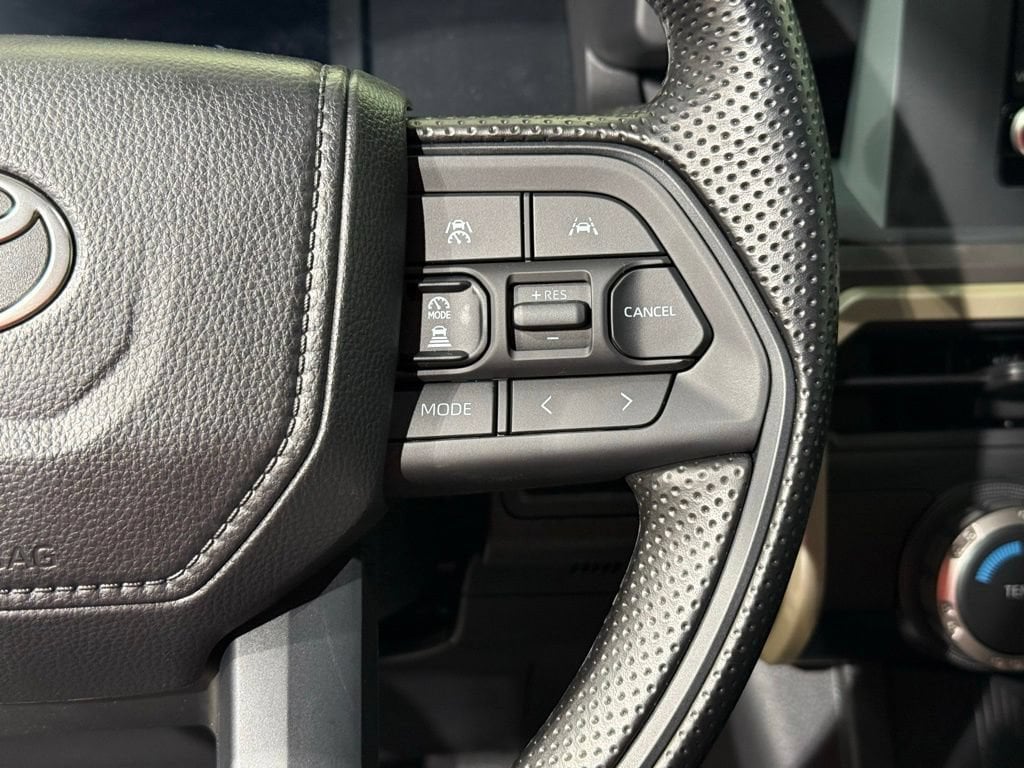 2026 Toyota Tacoma SR5 - Photo 22