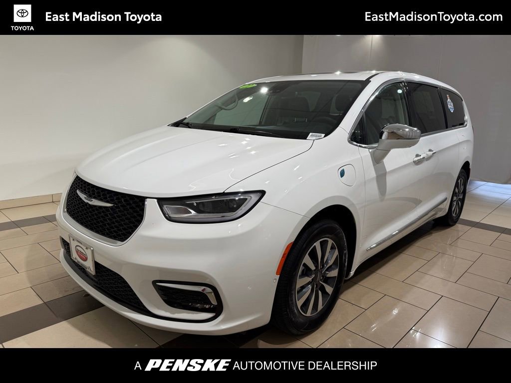 2022 Chrysler Pacifica Hybrid