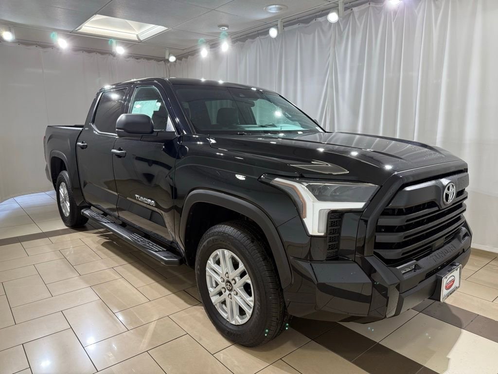 2026 Toyota Tundra SR5 - Photo 6