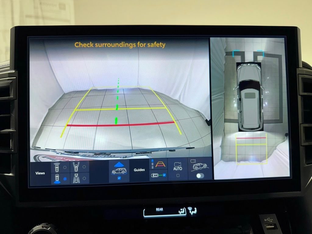 2025 Toyota Sequoia Platinum - Photo 29