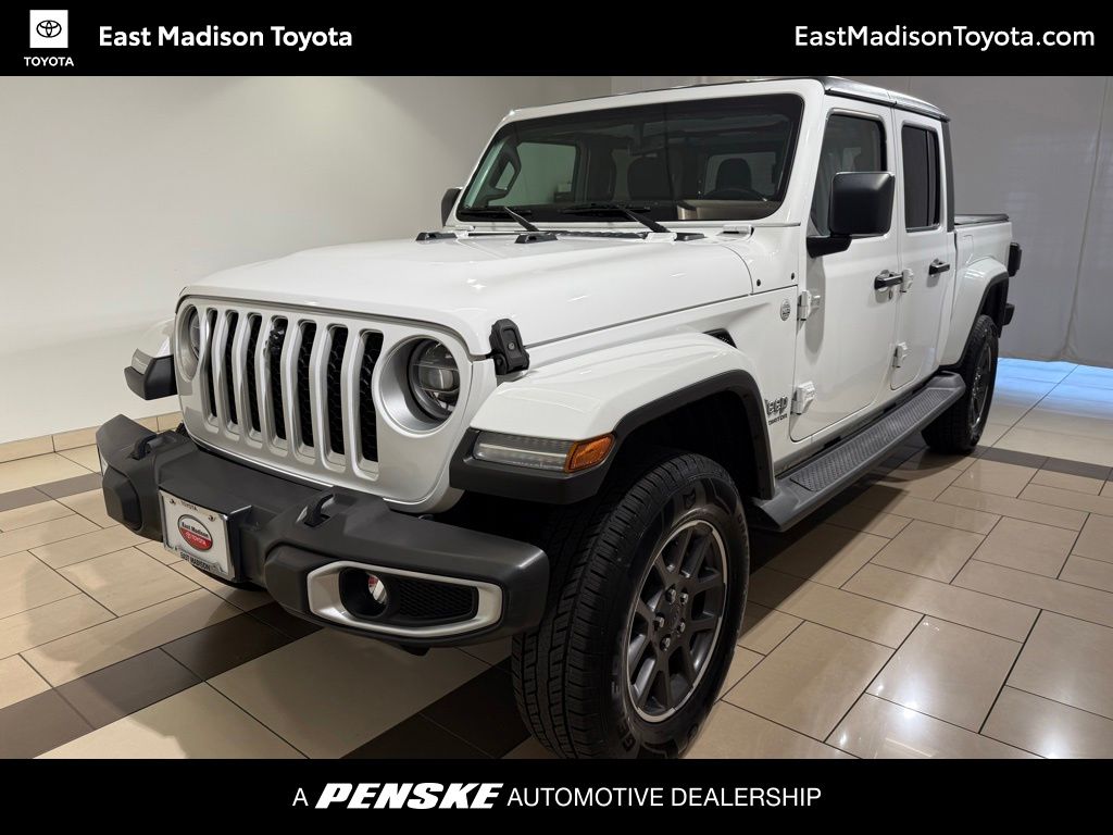 2021 Jeep Gladiator Overland's photo