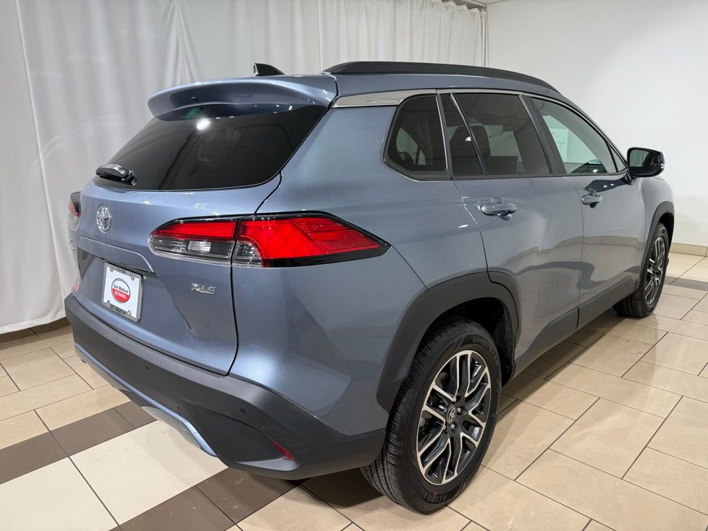 2026 Toyota Corolla Cross XLE - Photo 5