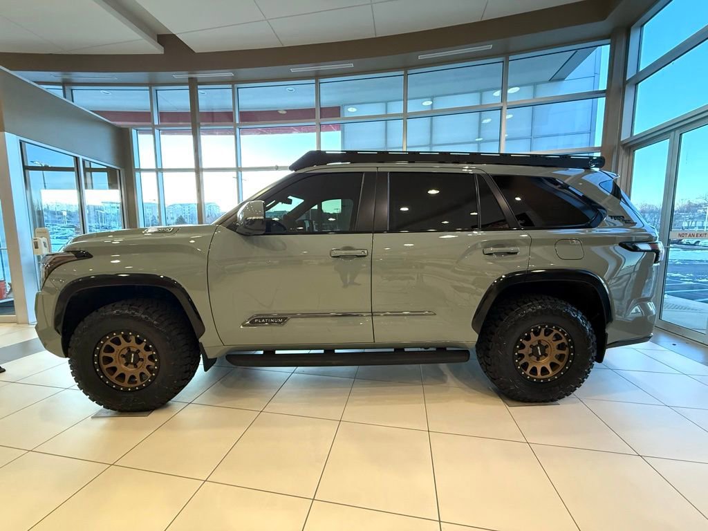 2025 Toyota Sequoia Platinum - Photo 2